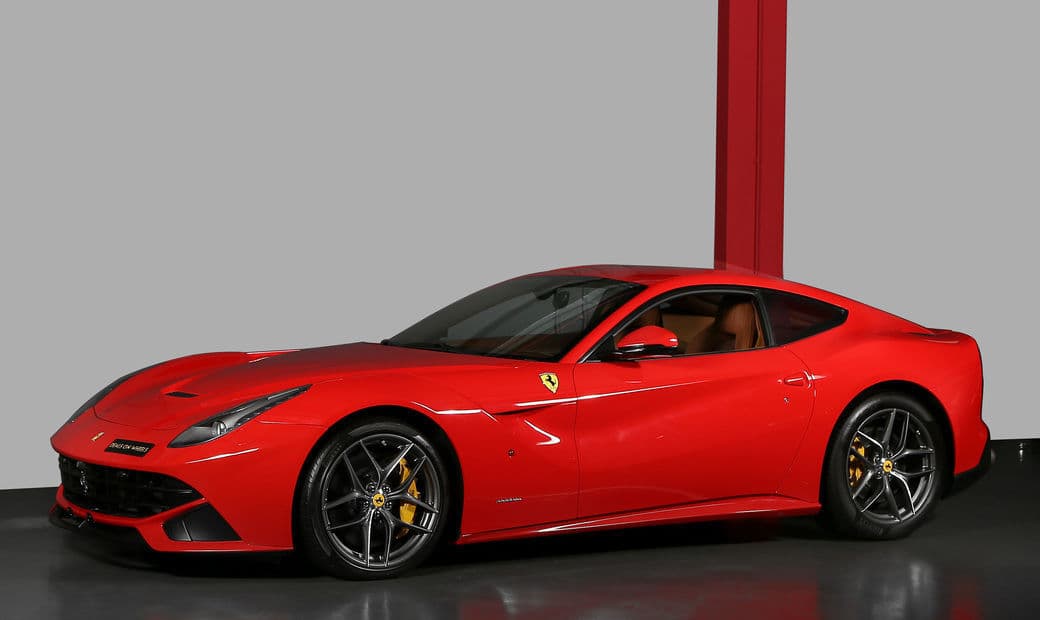 Fashion Ferrari f12