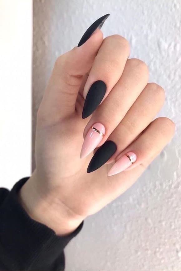 Fashion Black nail