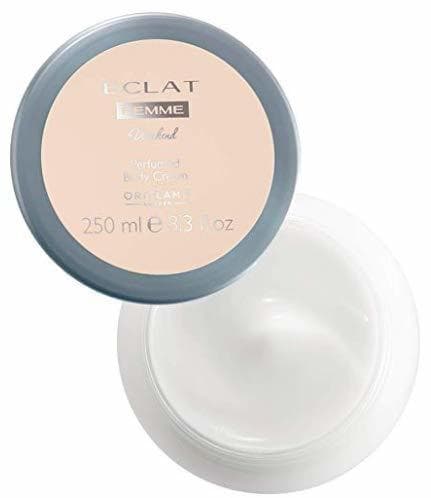 Producto Oriflame Crema Corporal Eclat Weekend - Hidrata tu piel con la combinación