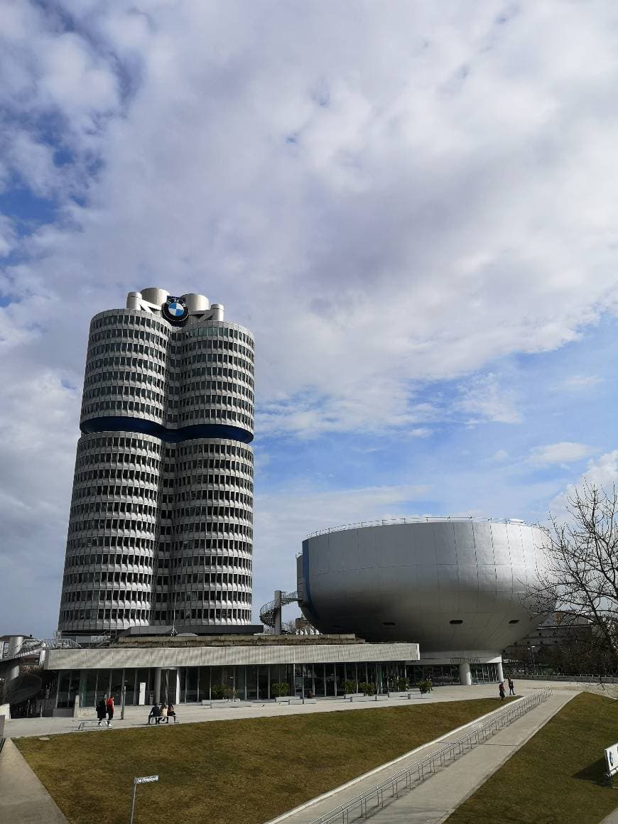 Place Museo BMW