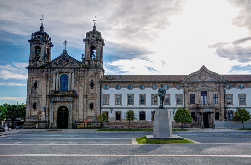 Place Igreja do Pópulo