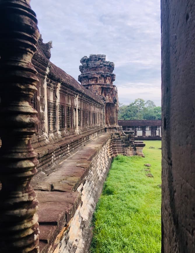 Place Angkor Wat Temple