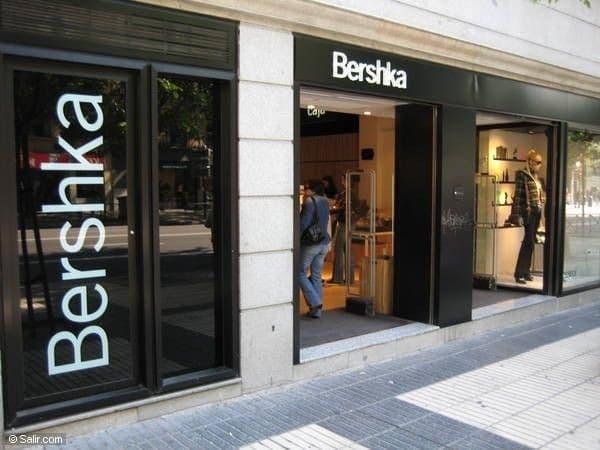 Lugar Bershka