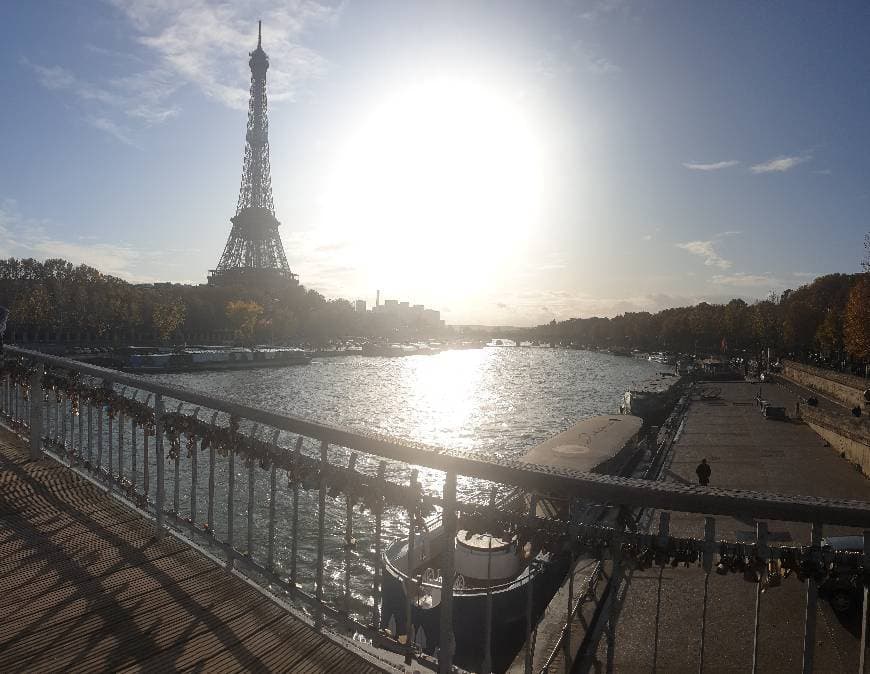 Place Torre Eiffel