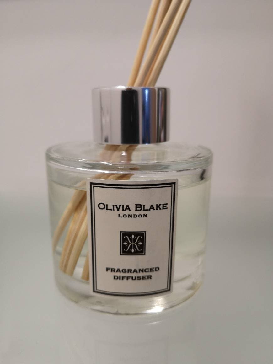 Product Olivia Blake London fragrance diffuser