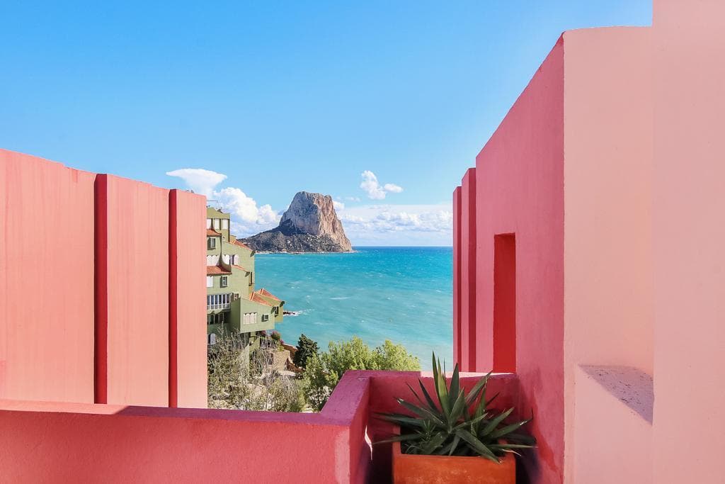 Lugar Muralla Roja