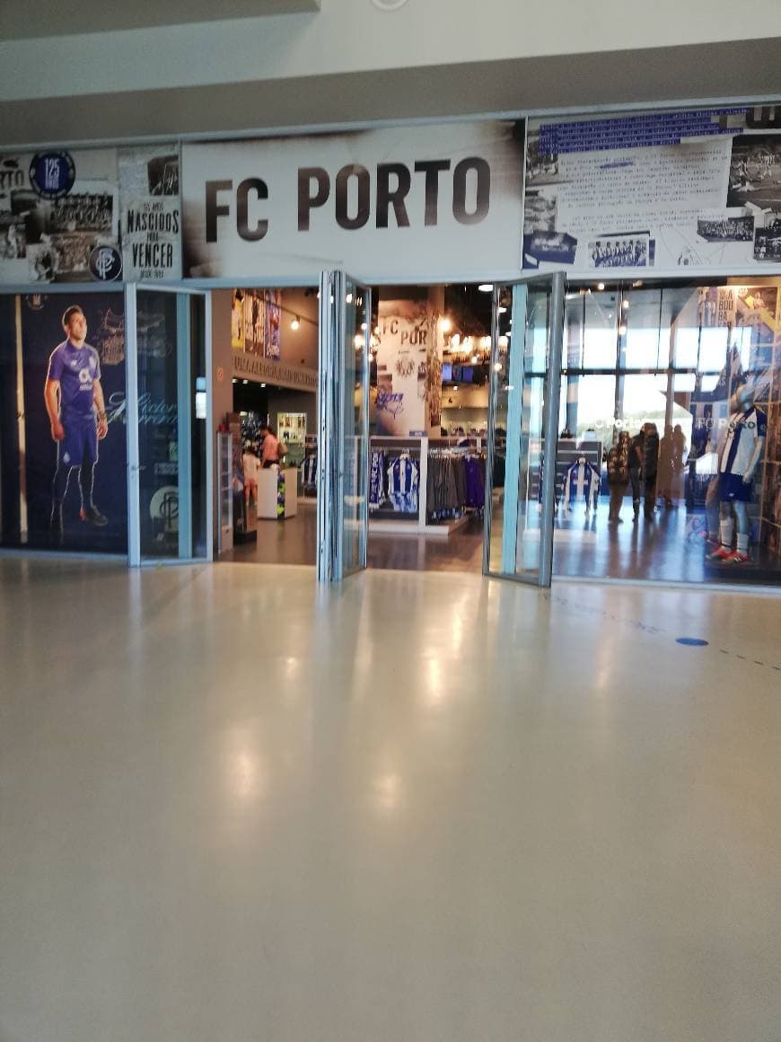 Lugar FC Porto Store (Dragão)