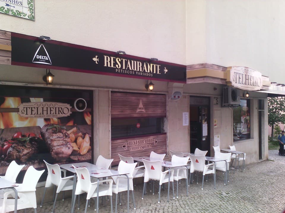 Restaurantes O Telheiro