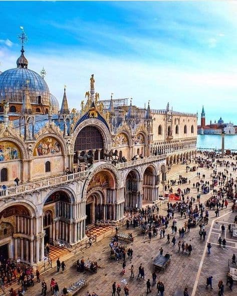 Lugar Piazza San Marco