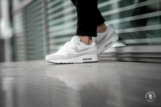 Producto Nike Air Max 1 White Pure Platinum