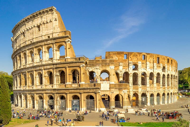 Lugar Coliseo de Roma