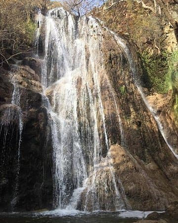 Place Escondido Falls