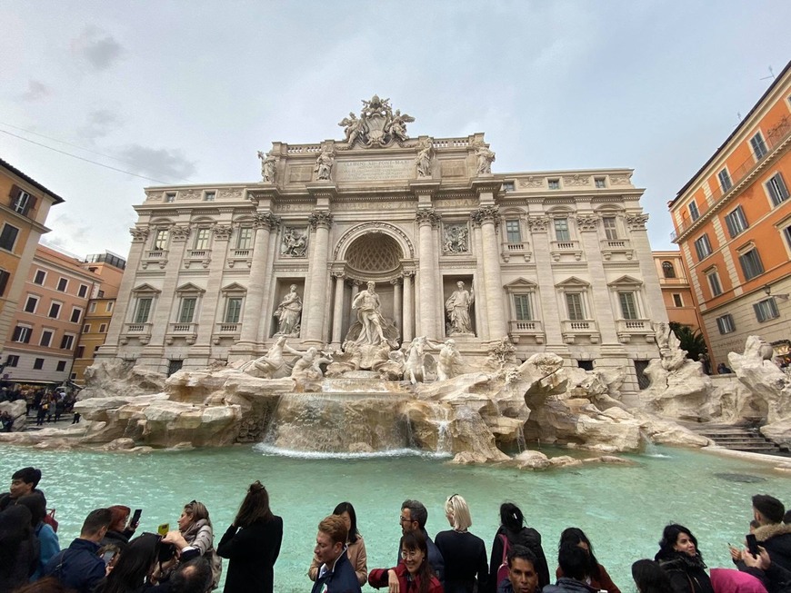 Lugar Fontana di Trevi