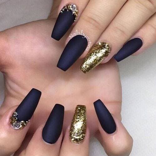 Moda Unhas pretas