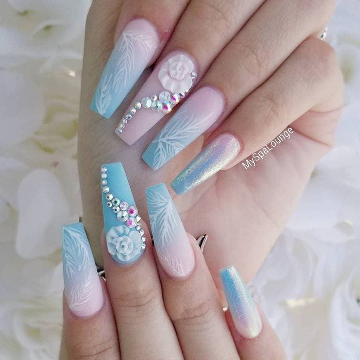 Moda Nails