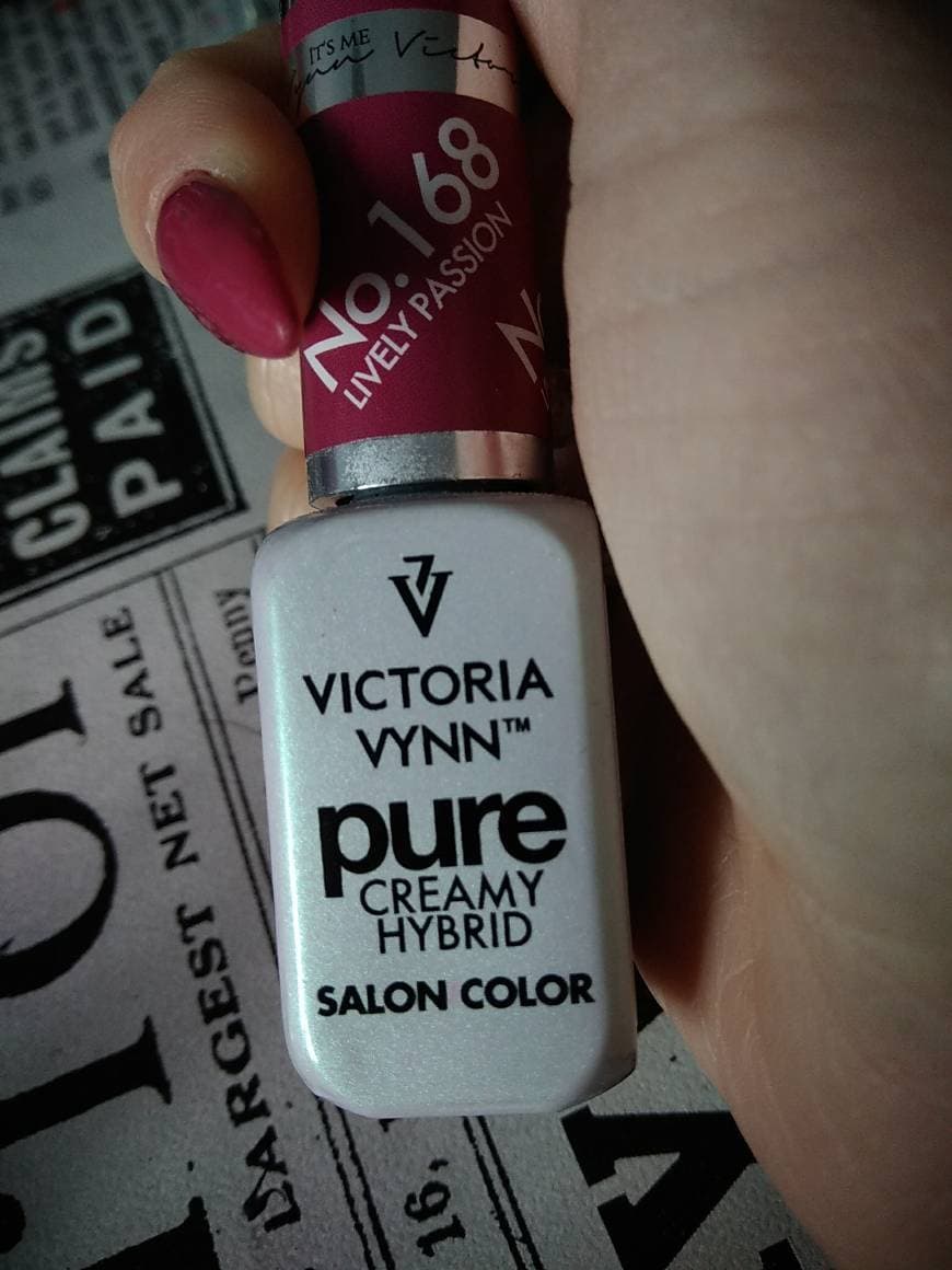 Producto Victoria Vynn Pure Creamy Hybrid Salon Color 8mL