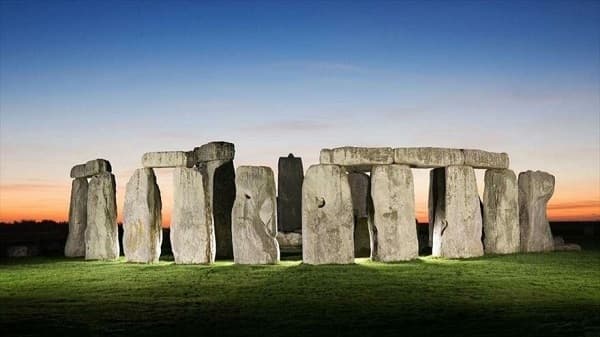 Place Stonehenge