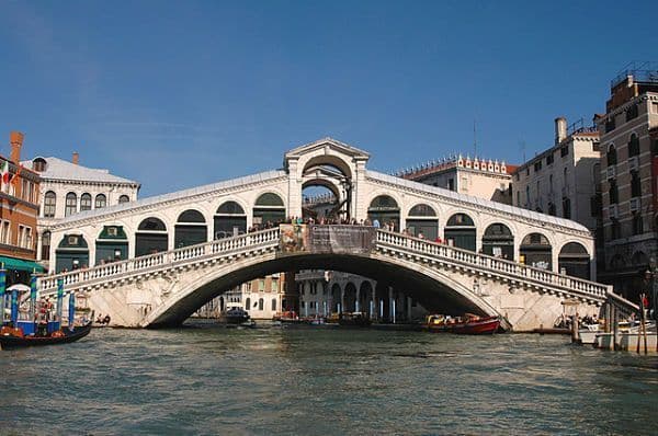 Place Puente de Rialto