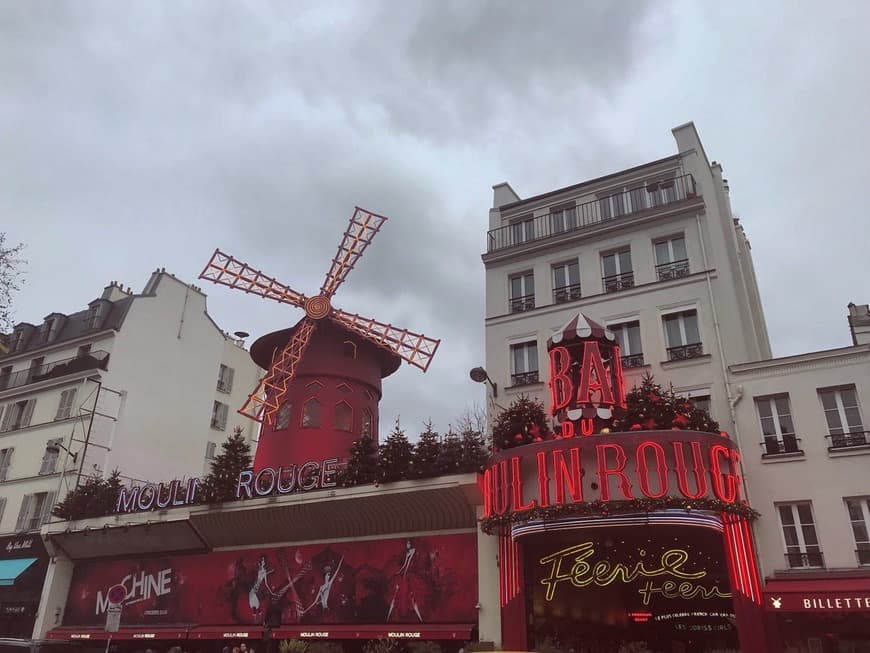 Lugar Moulin Rouge