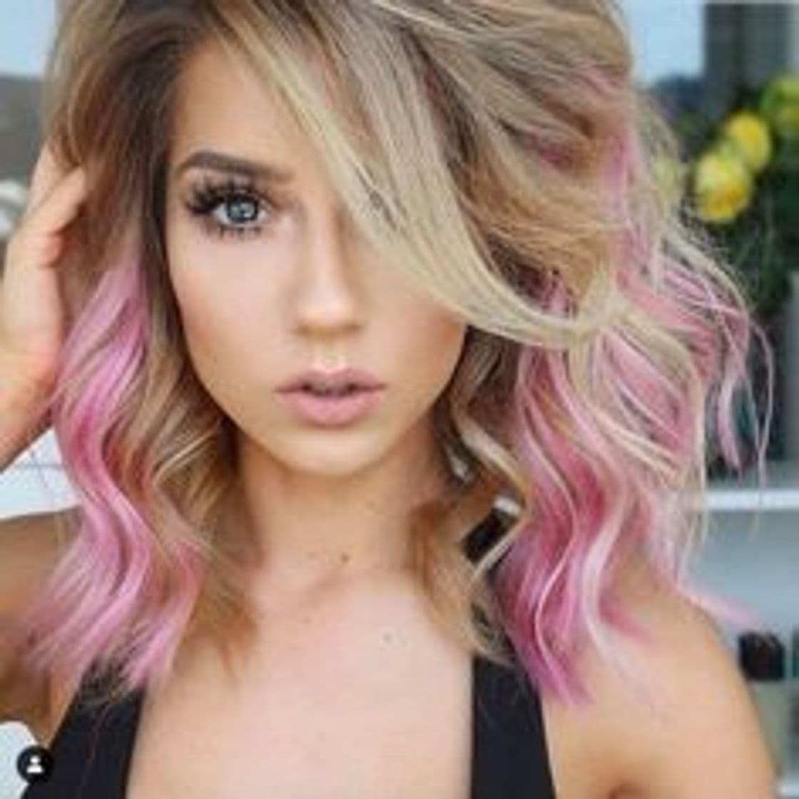 Product Cabelo com mechas rosas