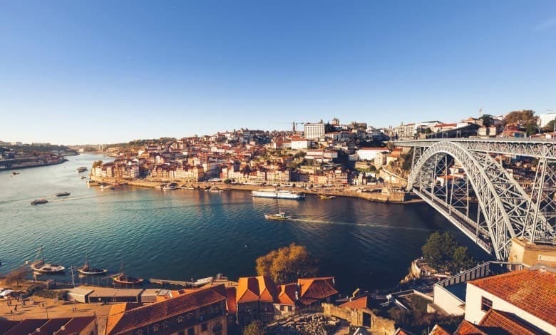 Place Cidade do Porto é linda 😍 