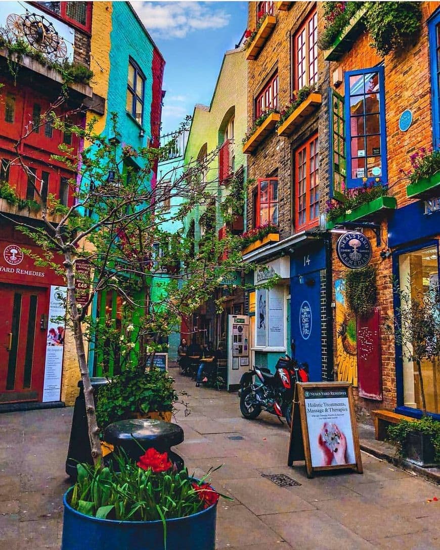 Lugar Neal's Yard