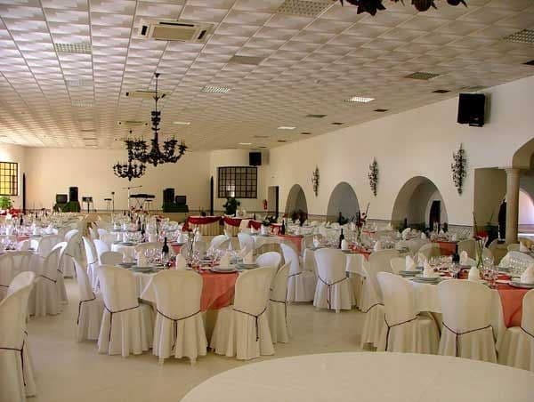 Restaurantes Quinta Da Feteira-restauração E Organização De Festas E Eventos Lda