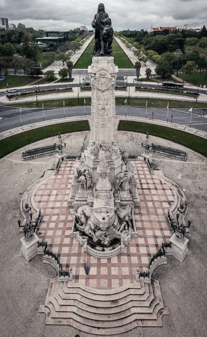 Place Marquês de Pombal