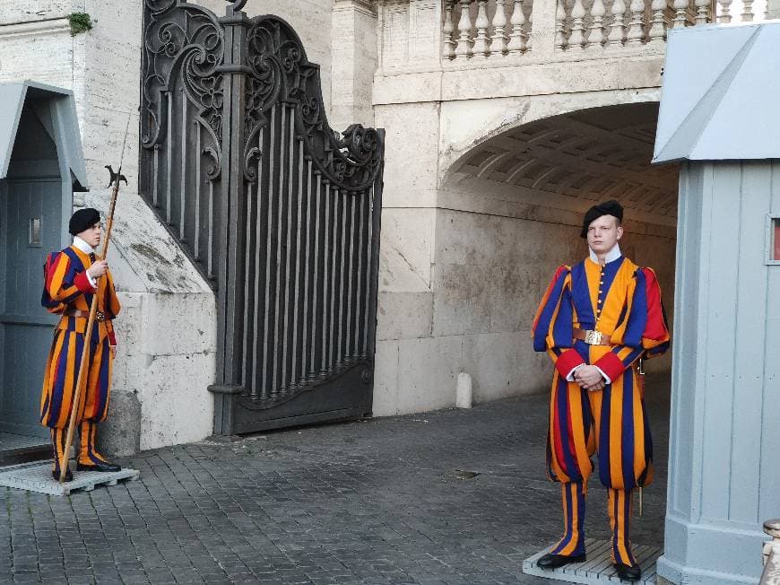 Place Guarda Suíça - Arco dos Sinos