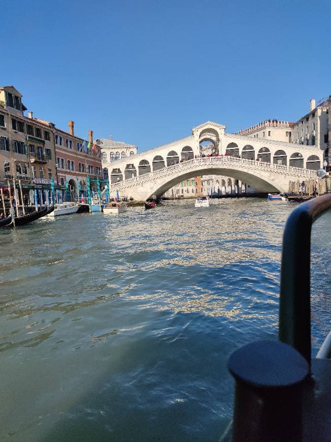 Place Puente de Rialto