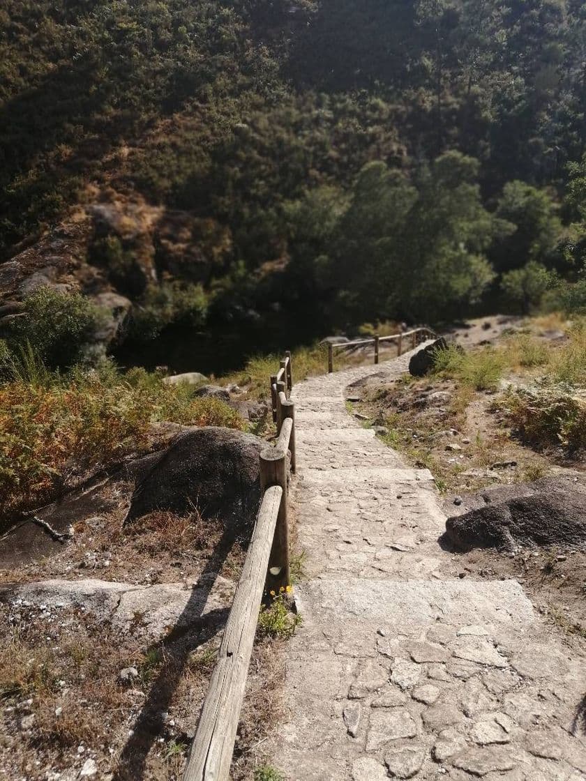 Place Praia Fluvial Poço das Caldeiras