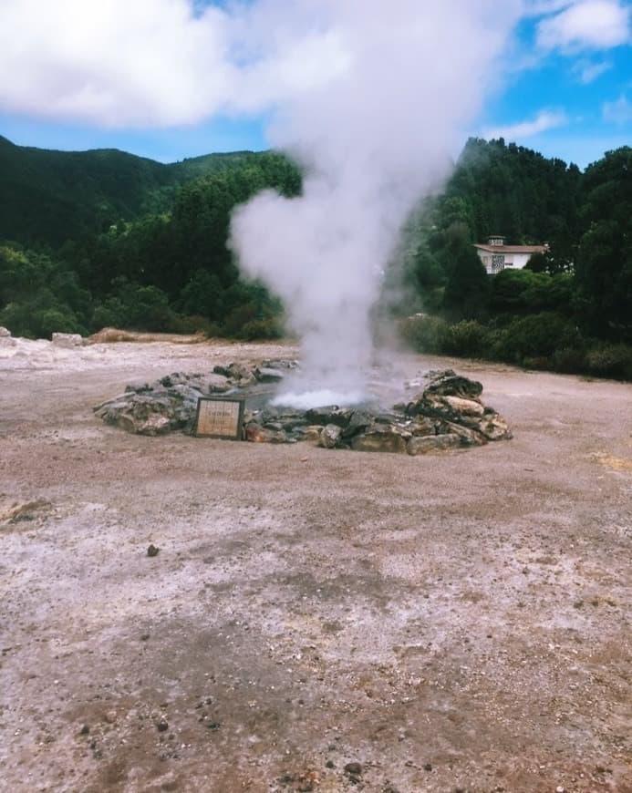 Lugar Furnas do Enxofre