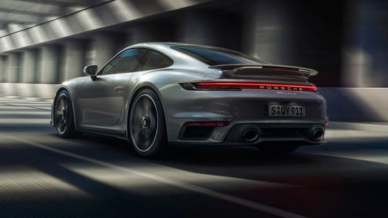 Moda Porsche 911 Turbo S 