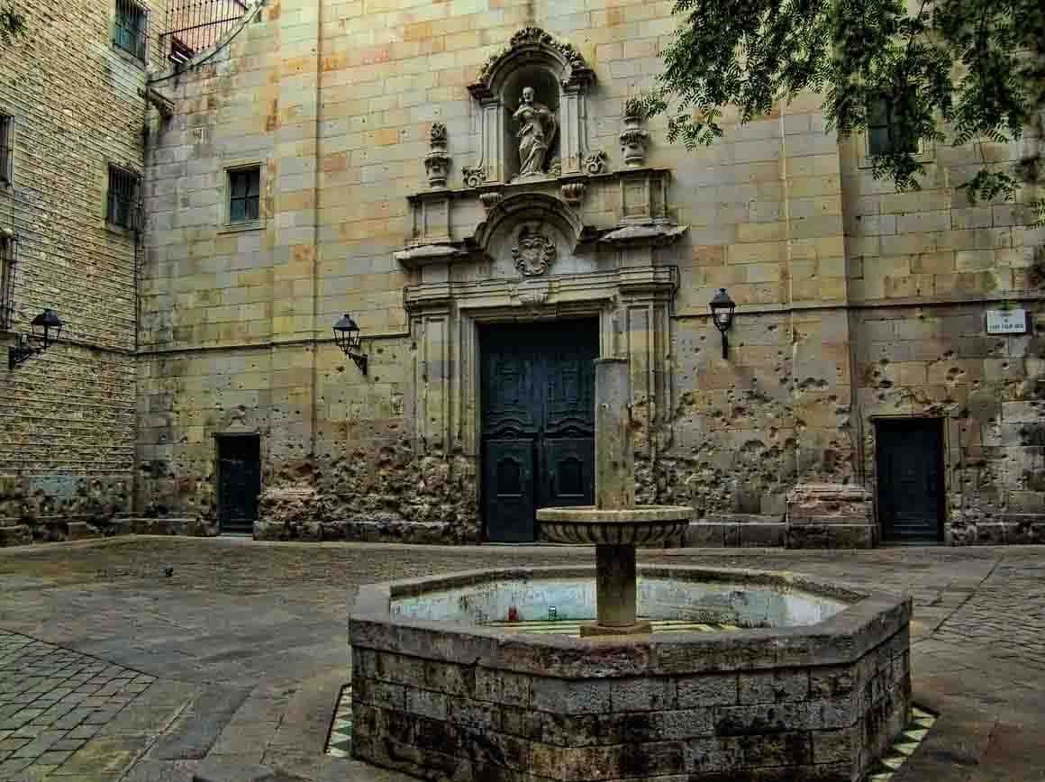 Place Plaza de San Felipe Neri