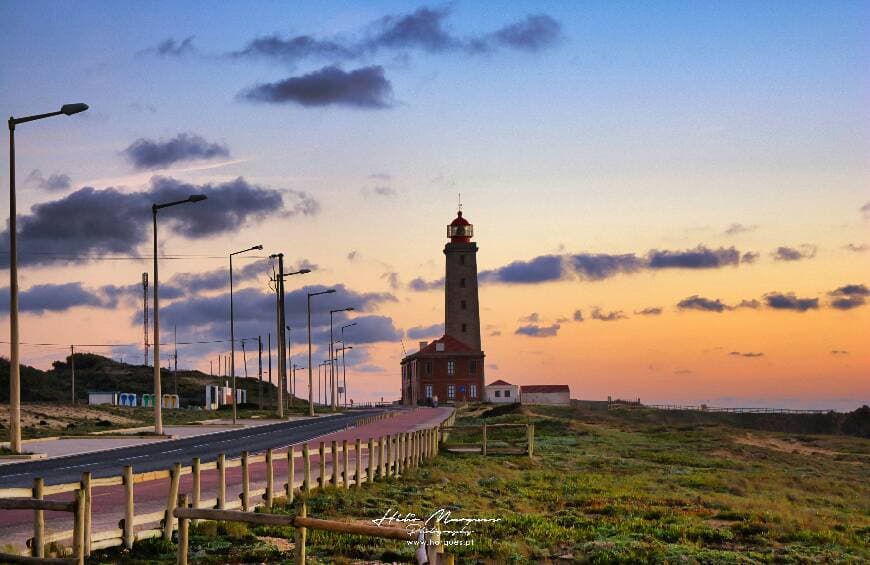 Lugar Farol Penedo da Saudade