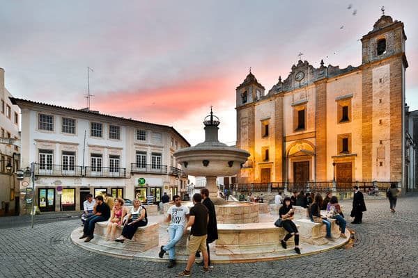 Place Evora