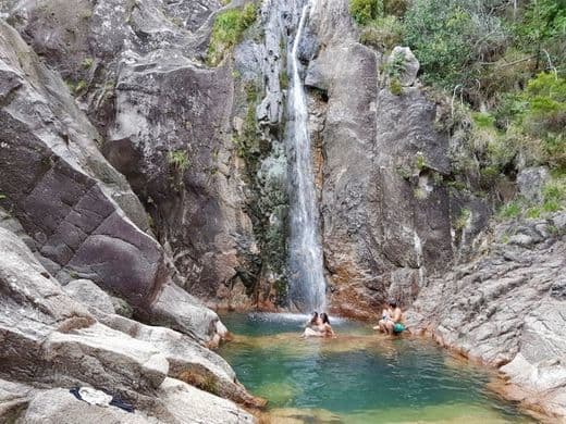 Moda Cascata do Arado - Serra do Gêres - Pequenos Paraísos