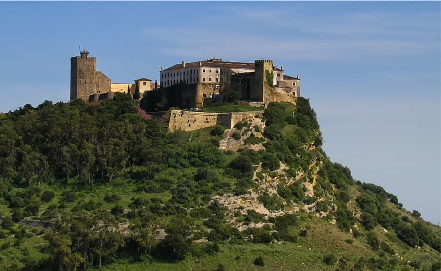 Place Castelo de Palmela