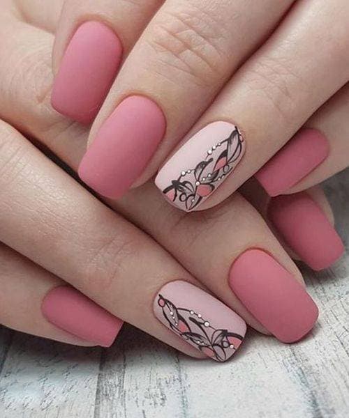 Moda Nails 