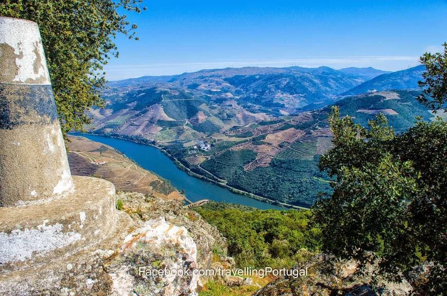 Place São Leonardo de Galafura