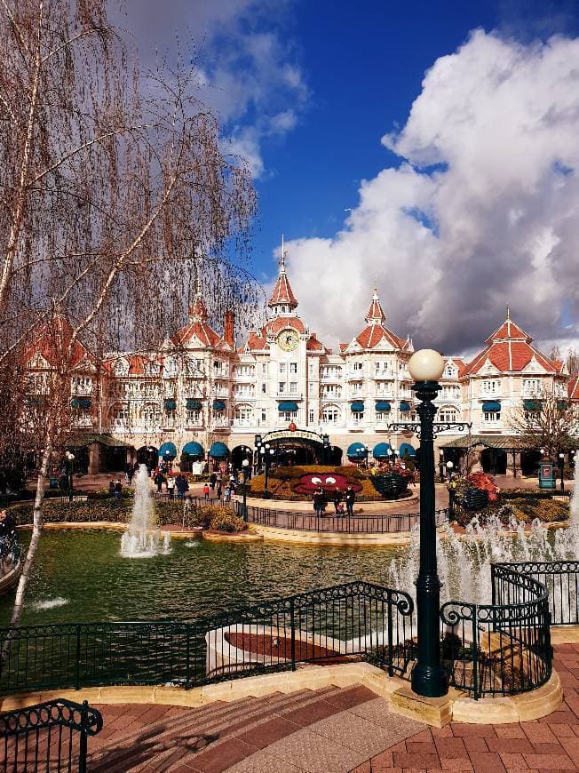 Place Disneyland