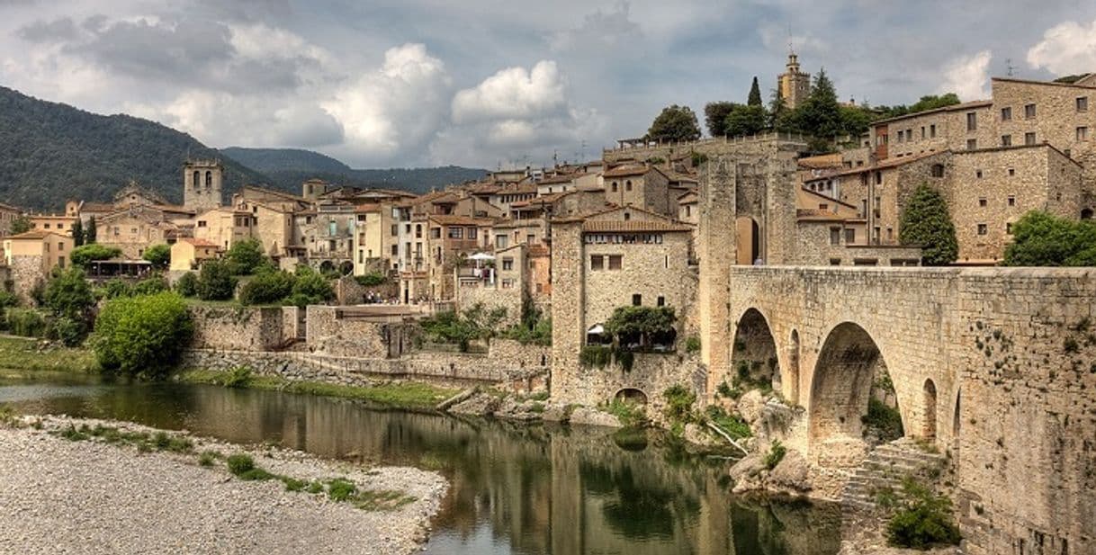 Place Besalú