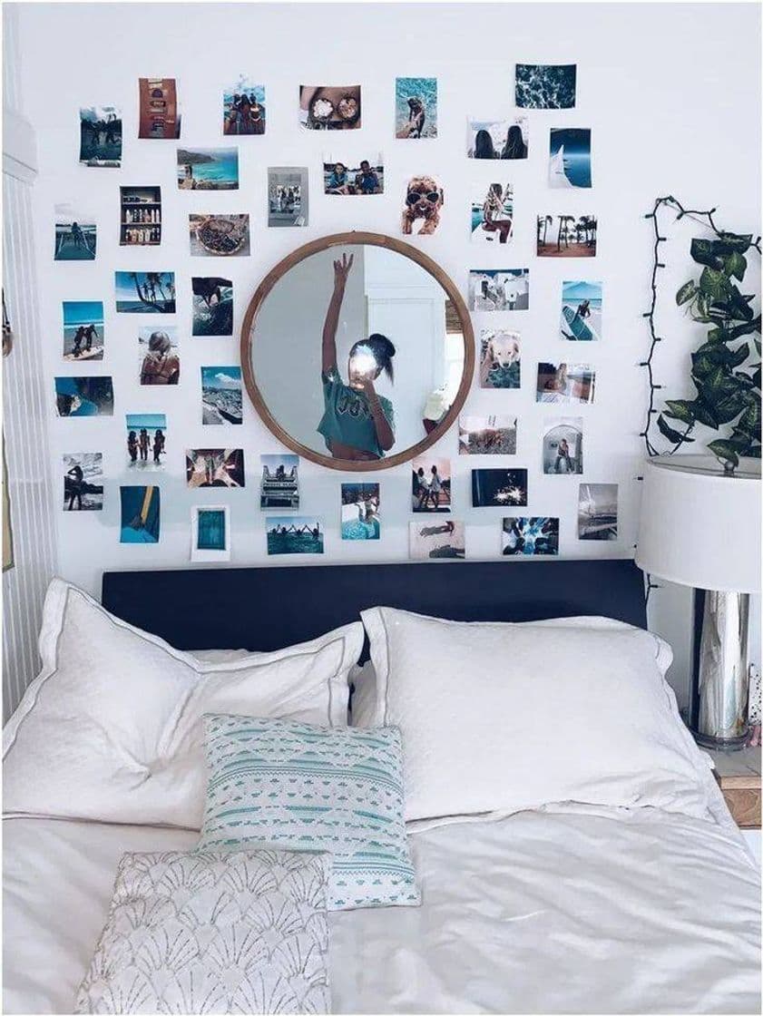 Fashion já pensou essa parede de fotos no seu quarto 😍