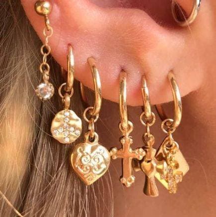 Fashion earings💞💞