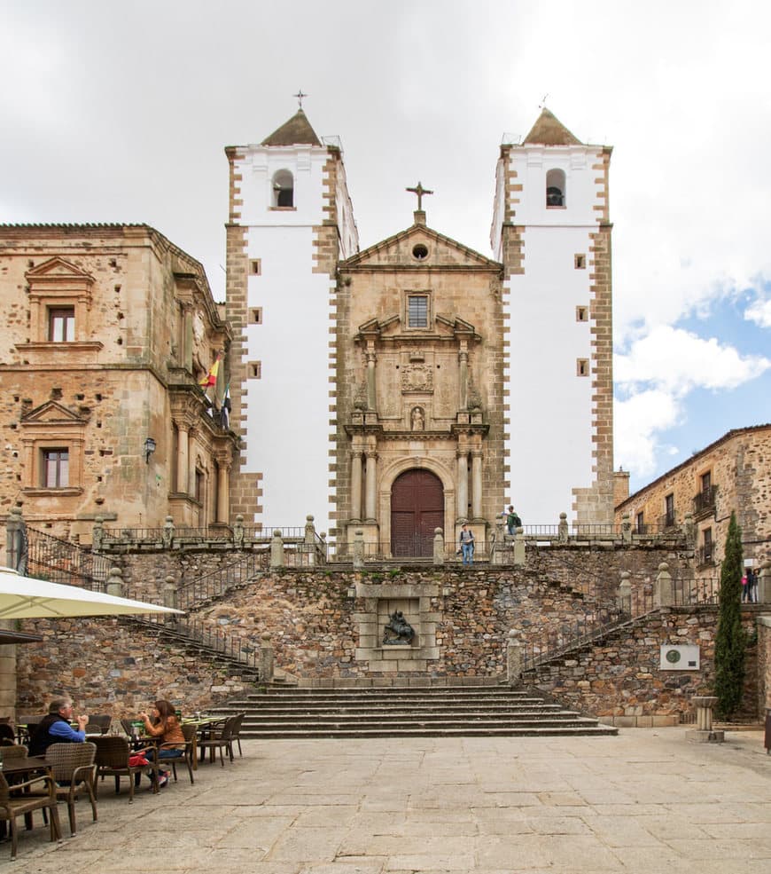 Place Iglesia San Francisco Javier