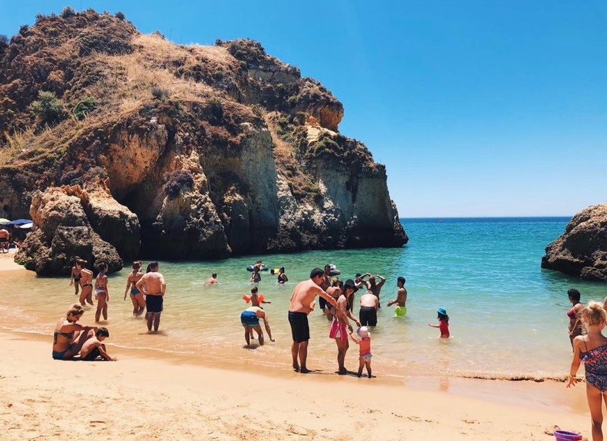 Place Rua Praia dos Três Irmãos