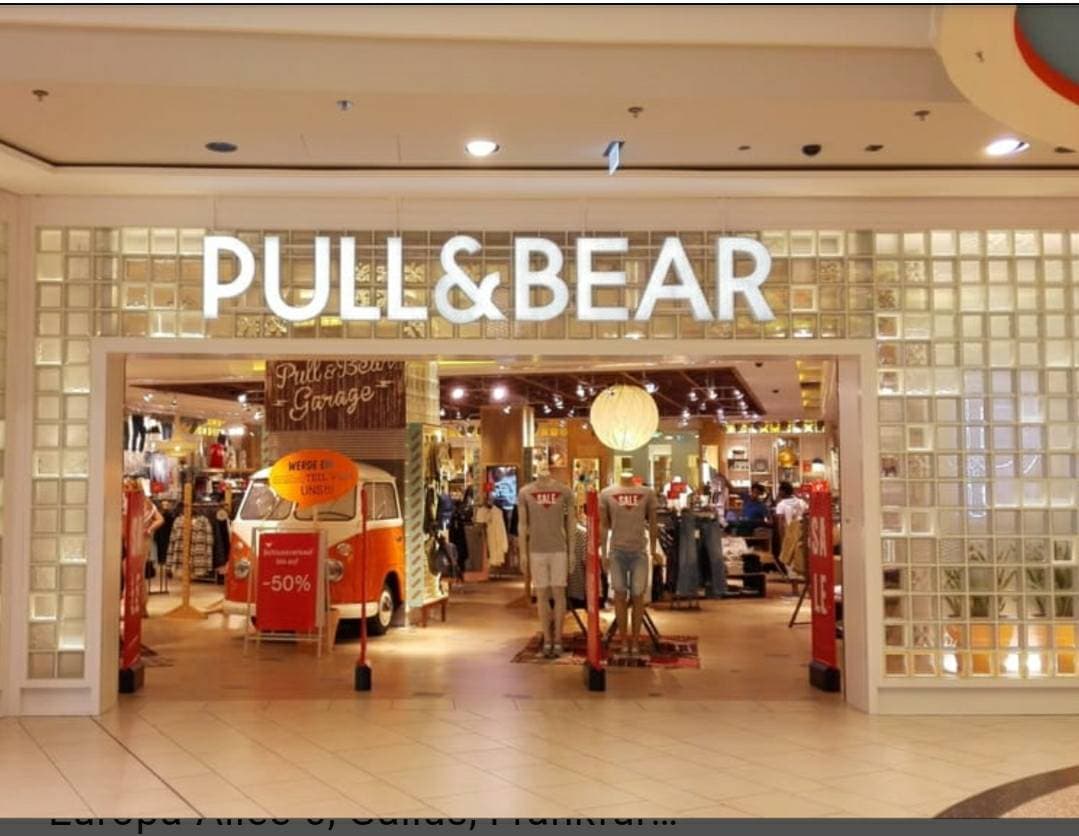 Place Pull&Bear