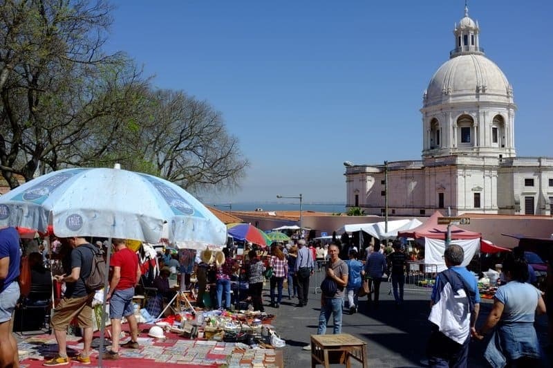 Place Feira da Ladra Lisboa 