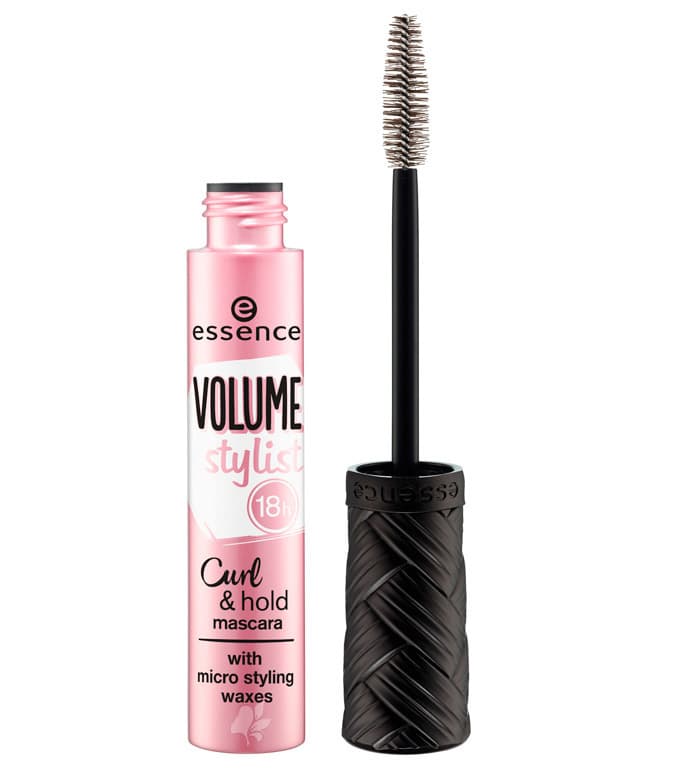 Fashion Volume Stylist 18H Curl & Hold Mascara de Essence