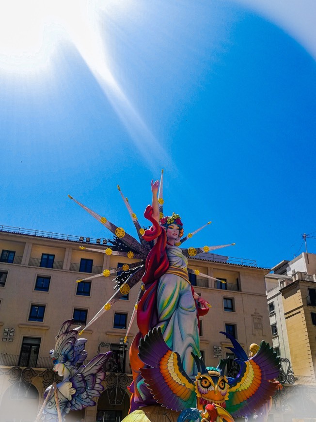 Place Hogueras de la Noche de San Juan y el Solsticio de Verano